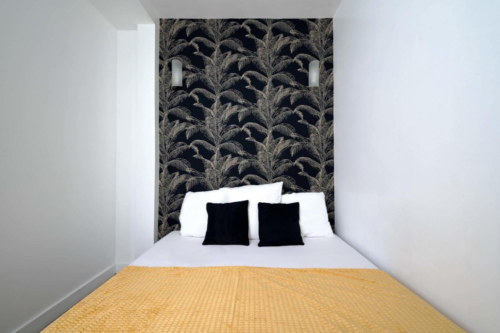 2 Bed Modern Fully Furnish Flat,Close To Buttes Chaumon Park Apartment Paris Ngoại thất bức ảnh